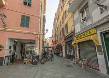 8.1 ESTERNO.jpg - Bar Tavola Calda - Fredda Via Malocello 12, Varazze - foto 1