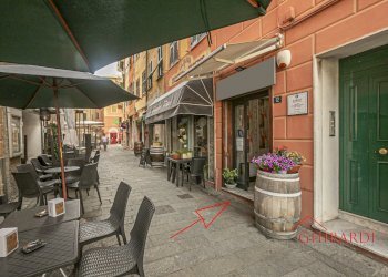 8.2 ESTERNO.jpg - Bar Tavola Calda - Fredda Via Malocello 12, Varazze - foto 2