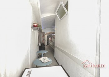 5.2 USCITA SECONDARIA.jpg - Bar Tavola Calda - Fredda Via Malocello 12, Varazze - foto 16