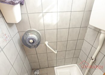 6.1 BAGNO.jpg - Bar Tavola Calda - Fredda Via Malocello 12, Varazze - foto 18