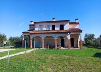 Casa indipendente via spello s.n.c., Pojana Maggiore - foto 2