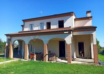 Casa indipendente via spello s.n.c., Pojana Maggiore - foto 3