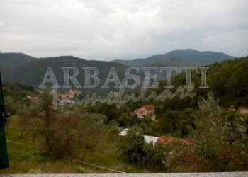 DSCN0579.JPG - Villa Via Arturo Rossi, Castiglione Chiavarese - foto 2