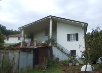 742.JPG - Casale Località Campobenedetto, Varese Ligure - foto 2