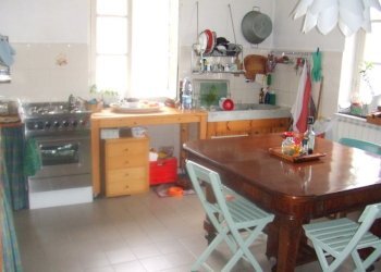 DSCF2740.JPG - Casale Località Campobenedetto, Varese Ligure - foto 3