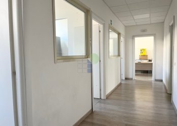 uffici - Commercial Premises Via dell' Artigianato 45, Livorno - photo 29