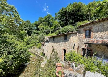 PHOTO-2024-05-10-12-38-23 6.jpg - Rustico Camaiore - foto 1