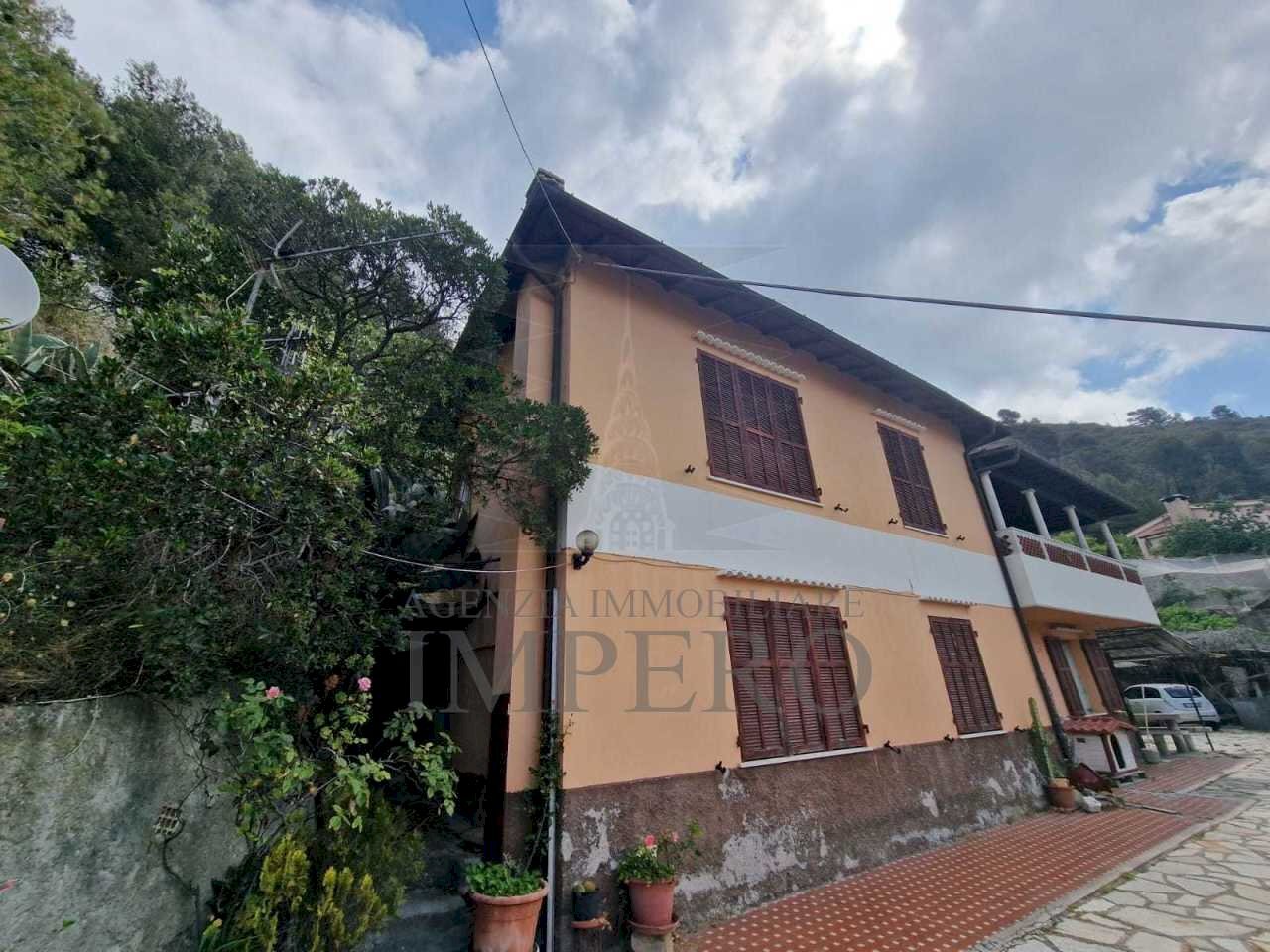 foto da esterno - Casa indipendente Corso Limone Piemonte 240, Ventimiglia - foto 1