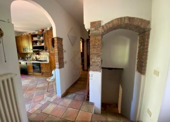 AMEGLIA VILLA INDIPENDENTE CON GIARDINO (32).jpg - Independent house Ameglia - photo 17