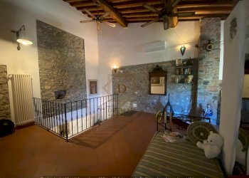 AMEGLIA VILLA INDIPENDENTE CON GIARDINO (57).jpg - Independent house Ameglia - photo 25