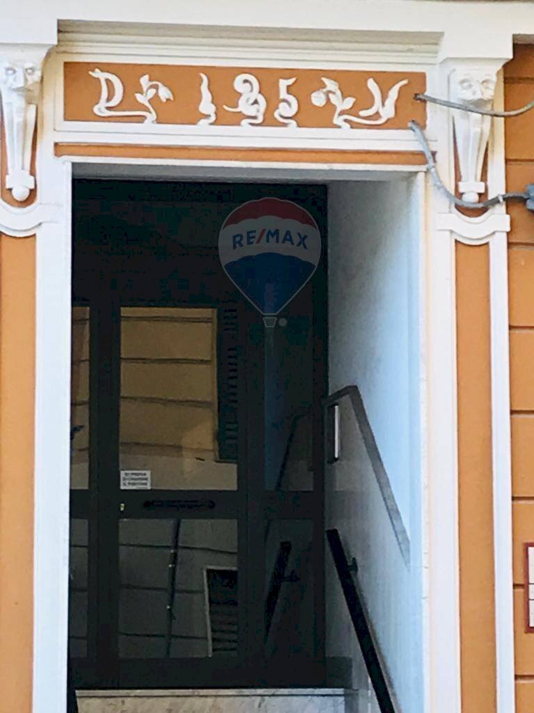 Two-room apartment Centro, Savona, Savona (neighborhood Centro) - photo 1