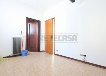 IMG_1340.JPG - Locale Commerciale Castegnero - foto 12