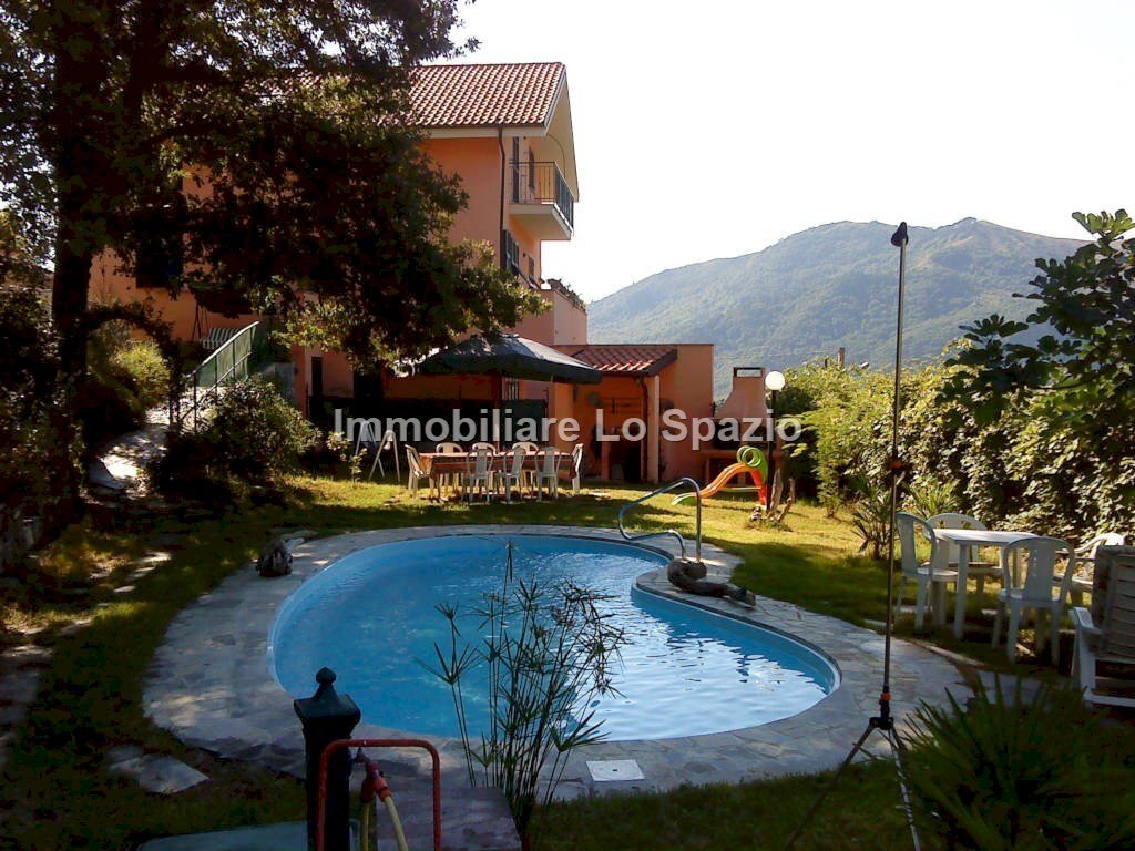 Quadrilocale in vendita a Testico - Four-room apartment Regione Pezzuolo, Testico - photo 1