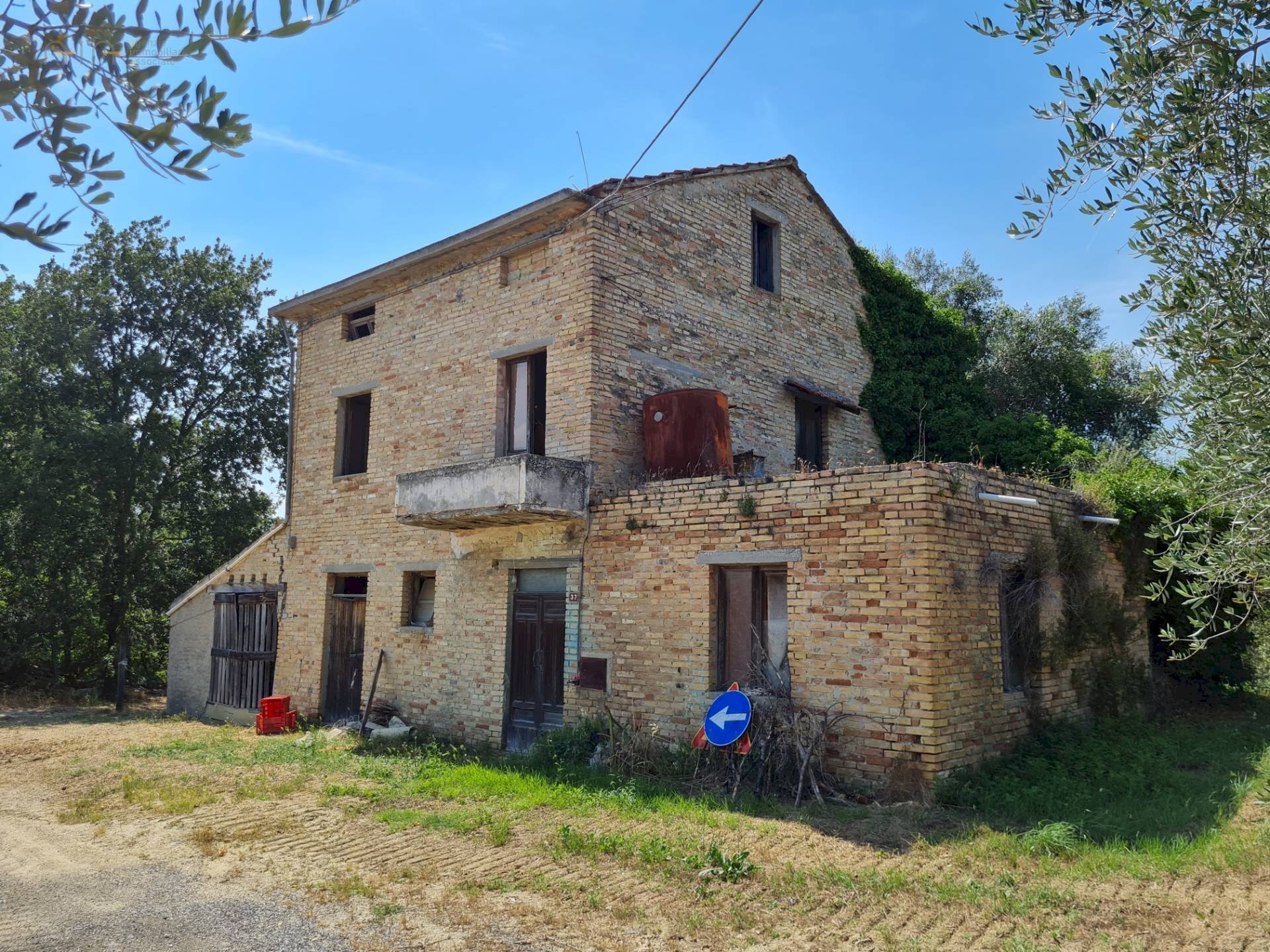 Rustic Castorano - photo 2