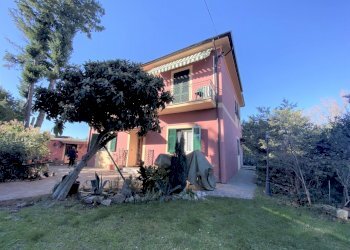 IMG_9944.JPG - Casa indipendente Sarzana - foto 2