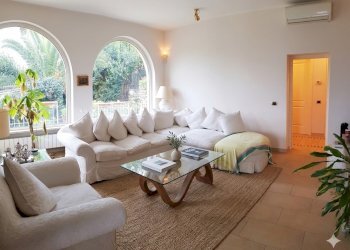 4eae6a52-178d-4eba-93ef-c7bde31c8b32.jpg - Casa indipendente Ameglia - foto 3