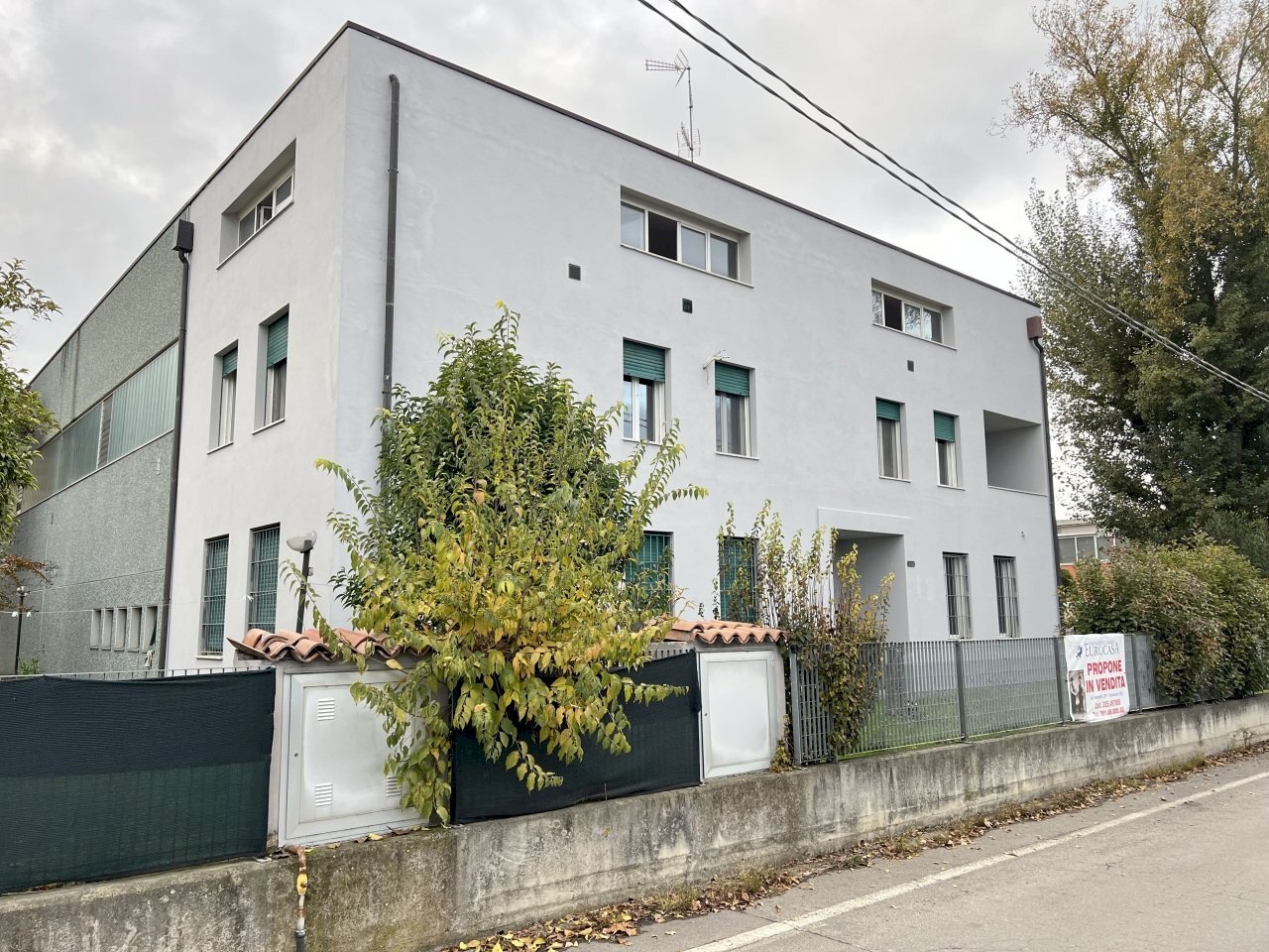 IMG_1118.JPG - Magazzino Via del Lavoro 213, Crevalcore - foto 1