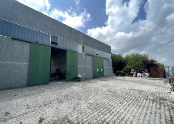 IMG_4736.JPG - Magazzino Via del Lavoro 213, Crevalcore - foto 7