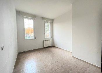 IMG_1137.JPG - Magazzino Via del Lavoro 213, Crevalcore - foto 12