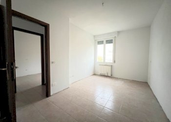 IMG_1142.JPG - Magazzino Via del Lavoro 213, Crevalcore - foto 17