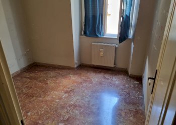 Trilocale Genova (zona Foce) - foto 6