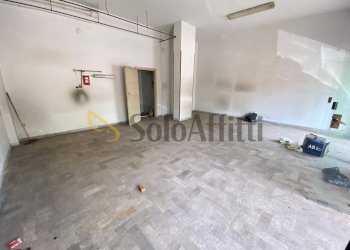 6.jpg - Locale Commerciale Via Sud Piazza d'Armi 40, Caserta - foto 6