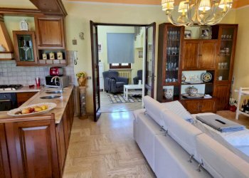 PHOTO-2022-10-07-10-55-01 4.jpg - Villa Pietrasanta - foto 5