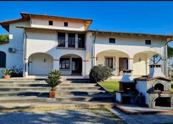 PHOTO-2022-10-07-10-55-00 4.jpg - Villa Pietrasanta - foto 20