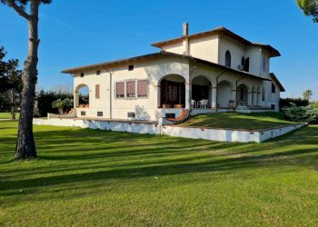 PHOTO-2022-10-07-10-55-04 2.jpg - Villa Pietrasanta - foto 30