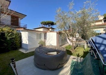 452099.jpg - Villa Pietrasanta - photo 11