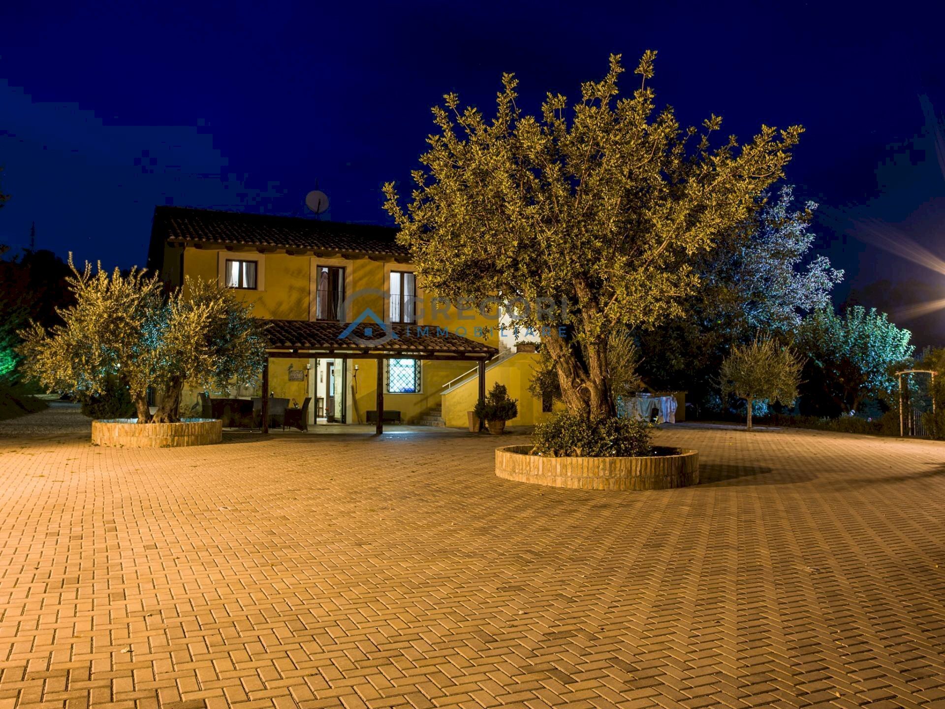 Albergo - Struttura ricettiva Via Mediana, Sant'Omero - foto 2