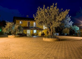 Albergo - Struttura ricettiva Via Mediana, Sant'Omero - foto 2