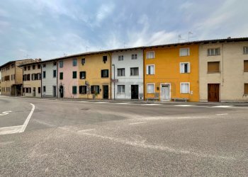 ESTERNI - Porzione di casa PIAZZA 4 NOVEMBRE 16, Visco - foto 15