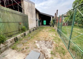 GIARDINO - Porzione di casa PIAZZA 4 NOVEMBRE 16, Visco - foto 12