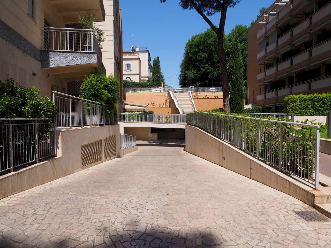 Box Piazza Albania, Roma (zona Aventino) - foto 1