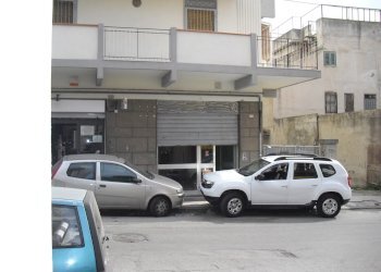 Locale Commerciale Via Palermo, Messina - foto 3
