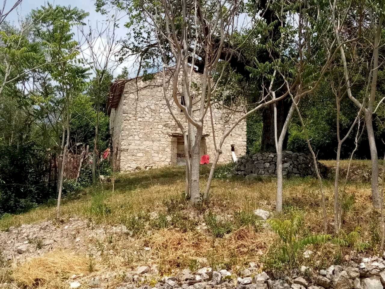 IMG-20220621-WA0023 (1).jpg - Casale Strada di Vallestretta 55, Labro - photo 1