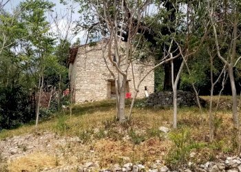 IMG-20220621-WA0023 (1).jpg - Casale Strada di Vallestretta 55, Labro - foto 1