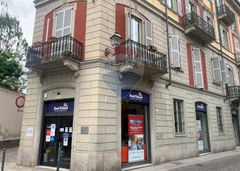 Locale Commerciale Via Dei Guasco, 36 
 Centro-P.tta della Lega, Alessandria - foto 1