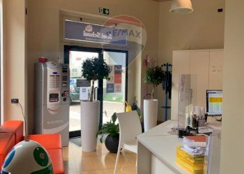 Locale Commerciale Via Dei Guasco, 36 
 Centro-P.tta della Lega, Alessandria - foto 10