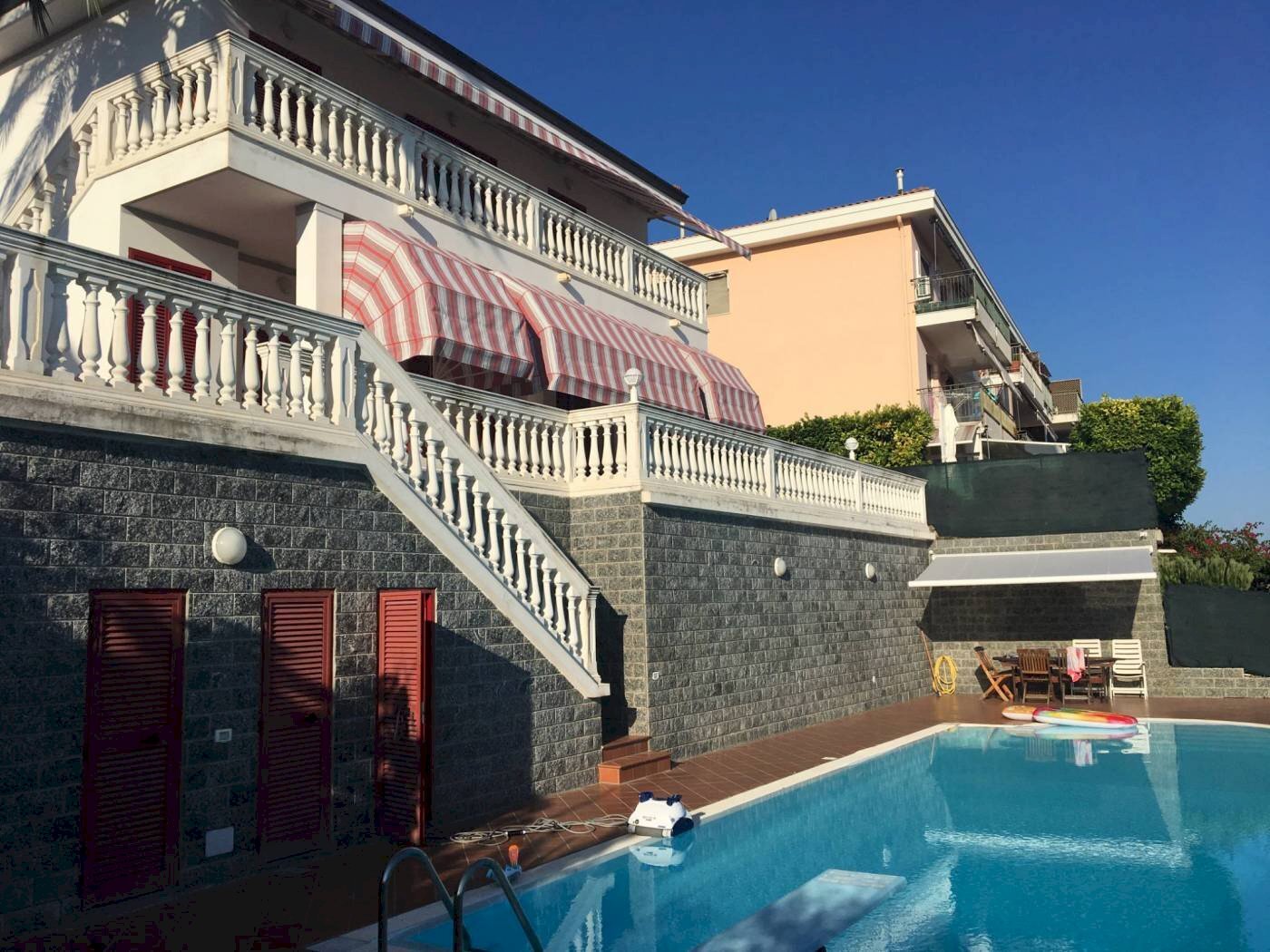 Piscina - Villa strada Solaro, Sanremo - foto 3