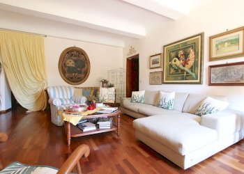 vendesi villa con giardinoIMG_3414.JPG - Appartamento Via dei Sodini 38, Capannori - foto 8