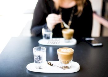 cedesi attivita di bar tabacchi.jpg - Bar - Tabacchi - Ricevitoria Via della Chiesa Lunata 4, Capannori - foto 1