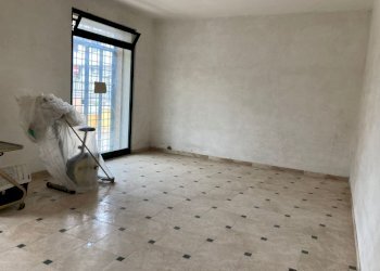 IMG-20220216-WA0001.jpg - Commercial Premises Via Giuseppe Garibaldi  125 A, Guidonia Montecelio - photo 3