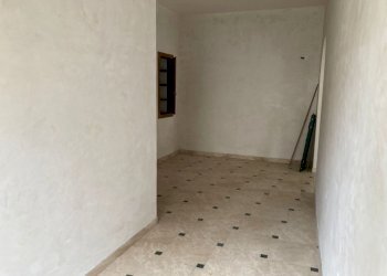 IMG-20220216-WA0002.jpg - Commercial Premises Via Giuseppe Garibaldi  125 A, Guidonia Montecelio - photo 4