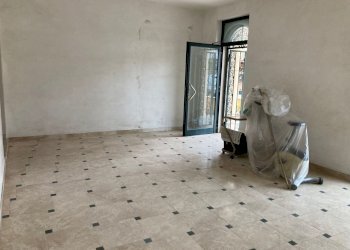 IMG-20220216-WA0008.jpg - Commercial Premises Via Giuseppe Garibaldi  125 A, Guidonia Montecelio - photo 9