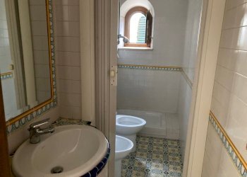 IMG-20220216-WA0009.jpg - Commercial Premises Via Giuseppe Garibaldi  125 A, Guidonia Montecelio - photo 10