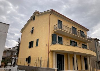 IMG-20220216-WA0013.jpg - Commercial Premises Via Giuseppe Garibaldi  125 A, Guidonia Montecelio - photo 14