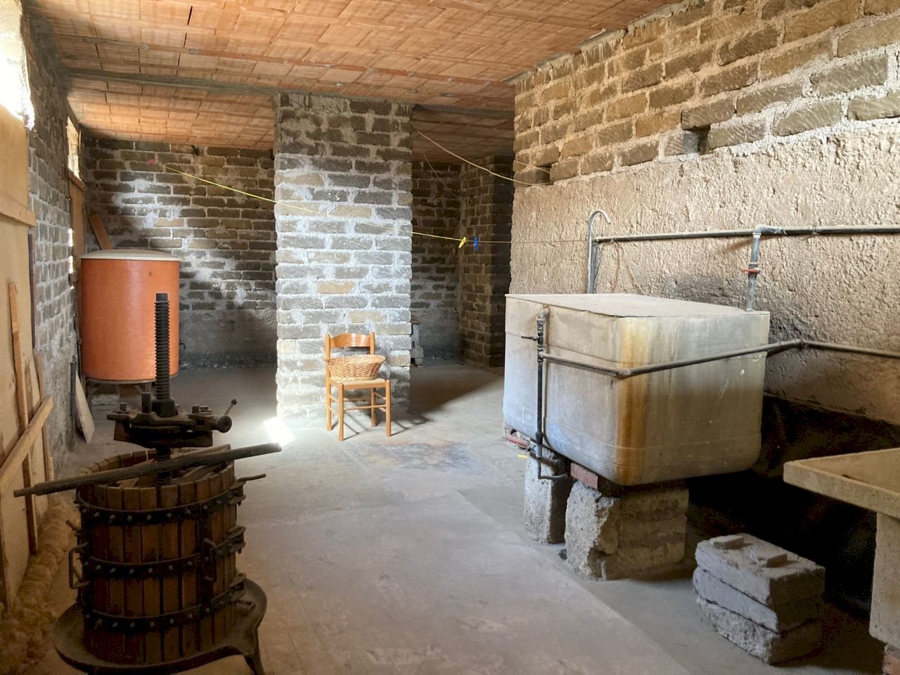 6f4970f5-be5c-4e2d-8b32-6b3acf4a3d1b.jpg - Four-room apartment Via de Pretis 28, Guidonia Montecelio - photo 2