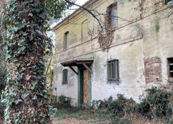 IMG_9554.jpg - Casa indipendente Jesi - foto 1